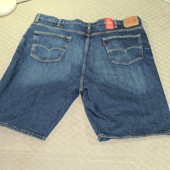 NEW Levis 569 Denim Jeans Shorts Mens 44 Loose Fit Relaxed Bermuda Blue - Picture 3 of 8